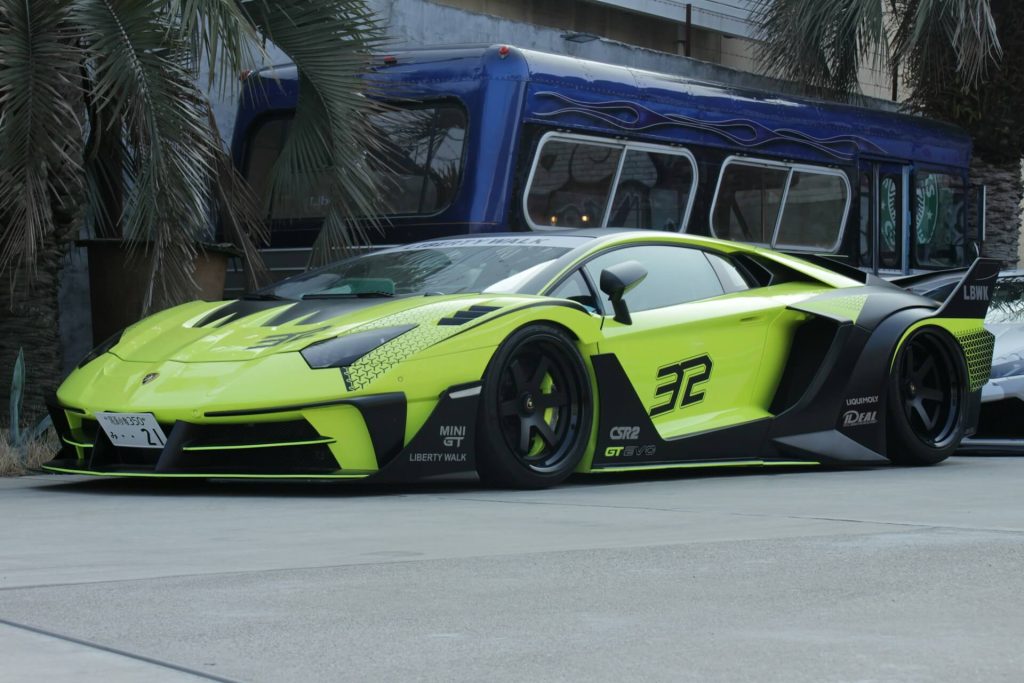 how much should vehicle wrap companies charge