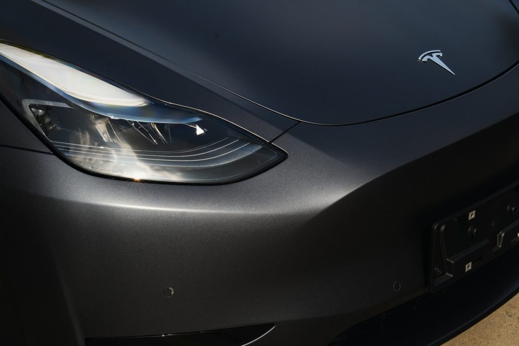 how reviews help vehicle wrap companies win more customers